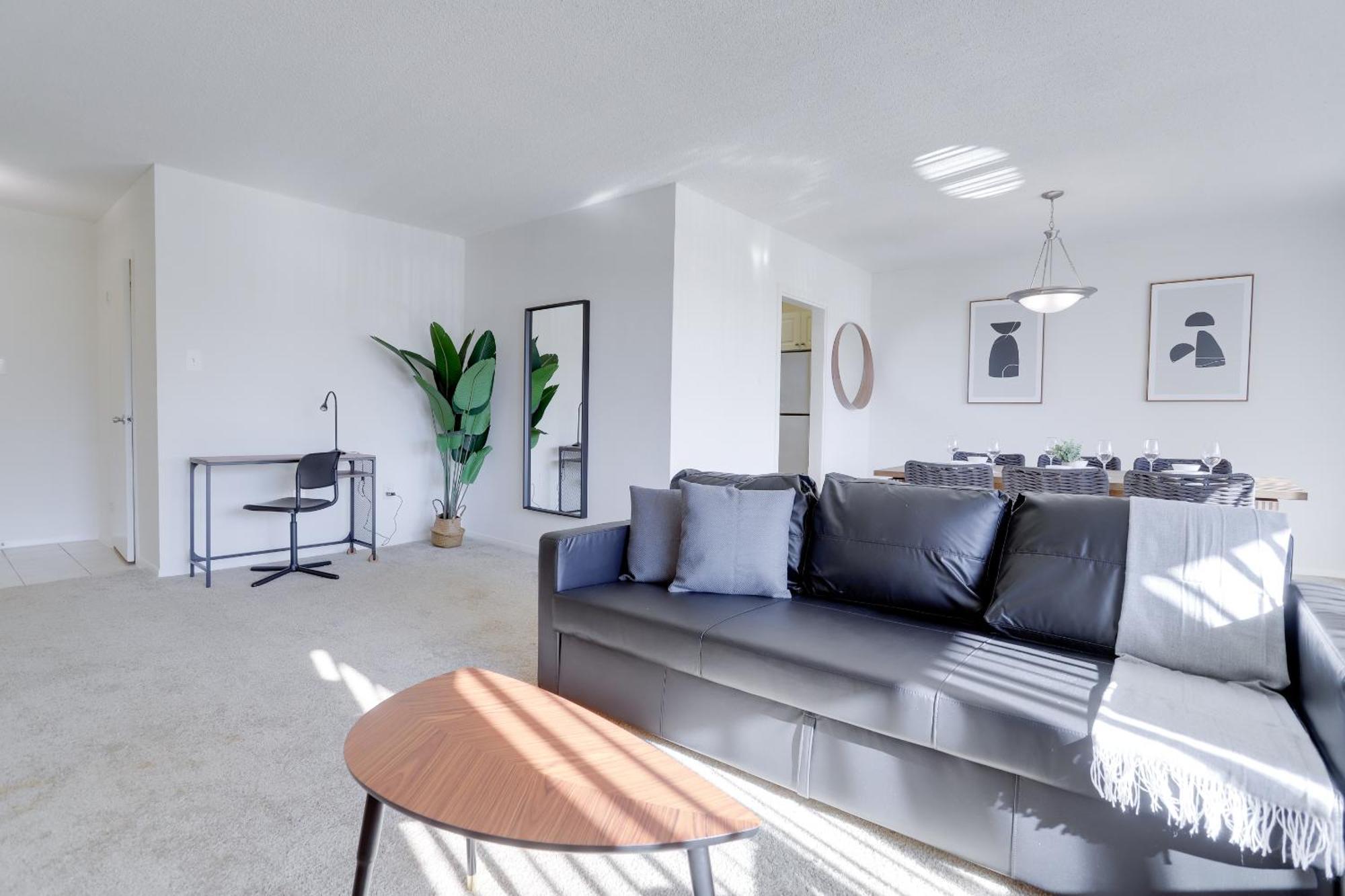 Spacious 2 Bedrooms Apt @Crystal City With Gym Арлингтън Екстериор снимка