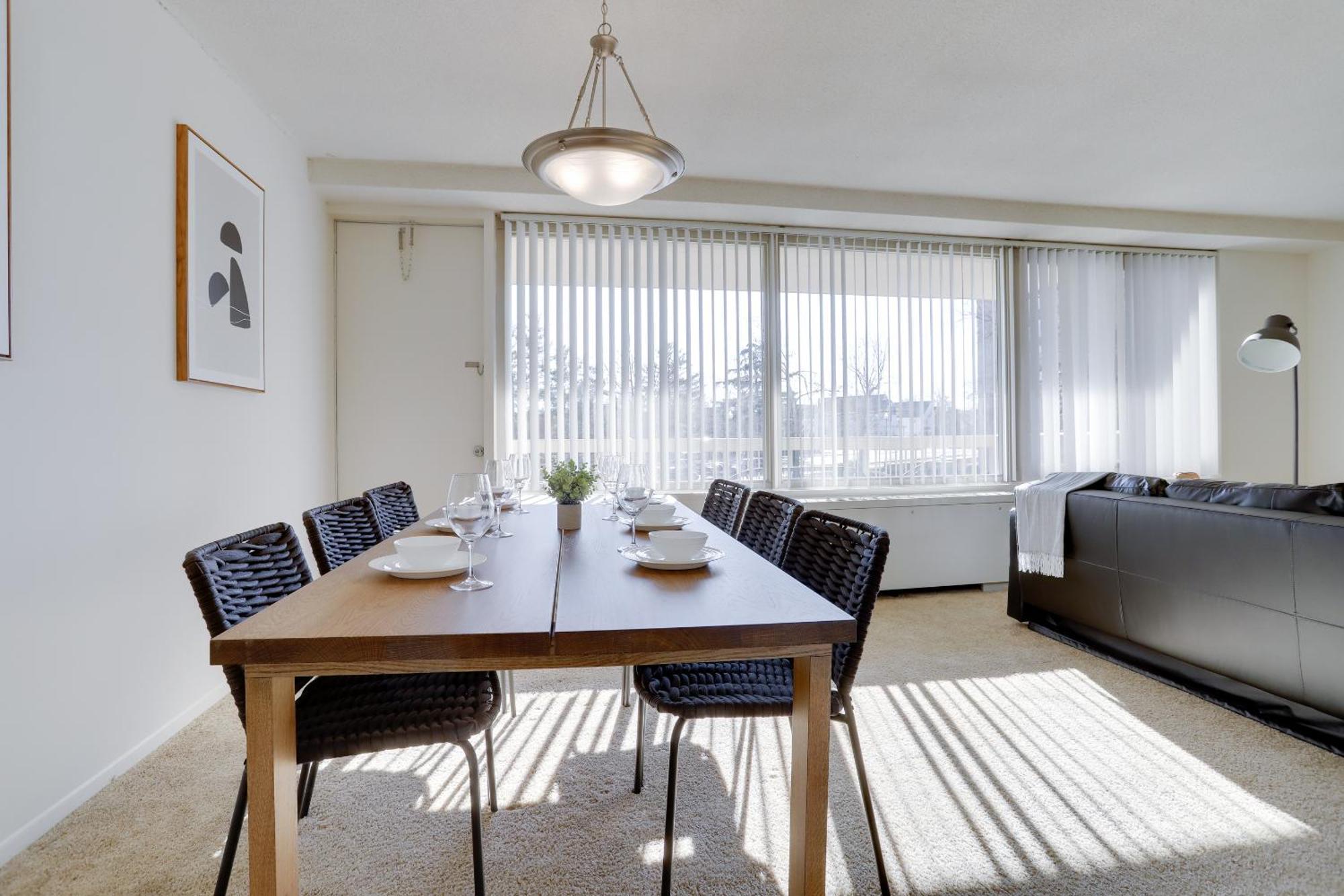 Spacious 2 Bedrooms Apt @Crystal City With Gym Арлингтън Екстериор снимка